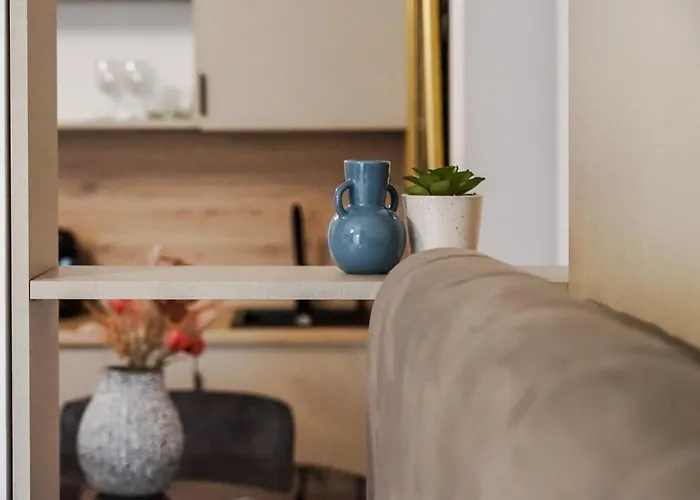 April Apartment